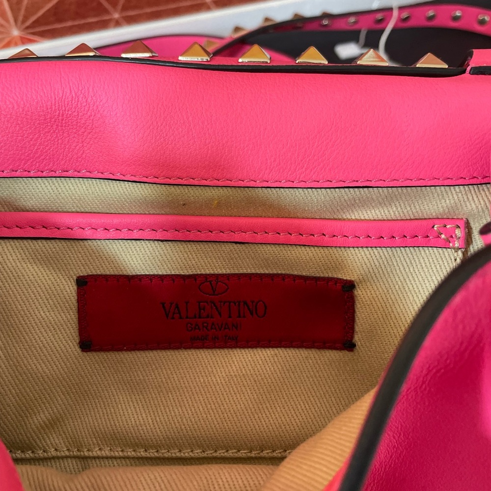 Authenticated Valentino Small Rockstud Crossbody … - image 3